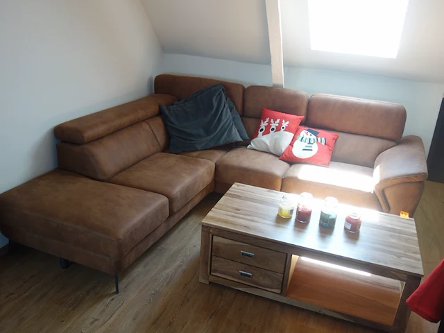 Salontafel + zetel - afbeelding 2 van  3