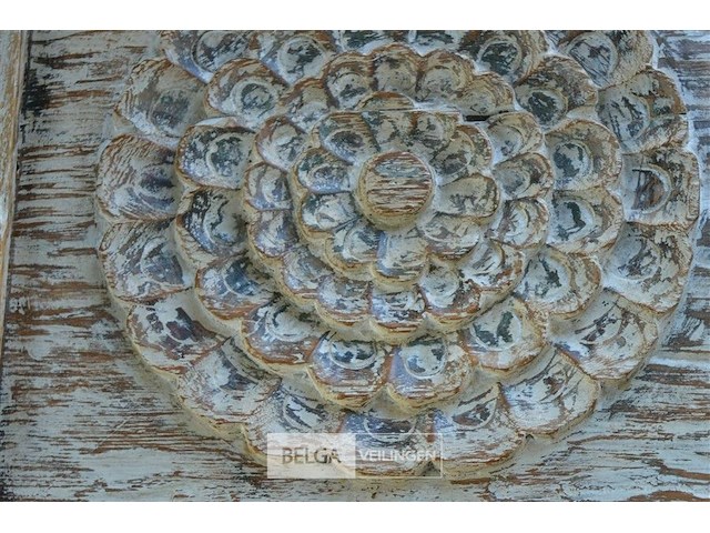 Salontafeltje in uitgesneden houtwerk - afbeelding 4 van  4