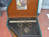 Salvo-reform-zither (gitaar citer) in doos