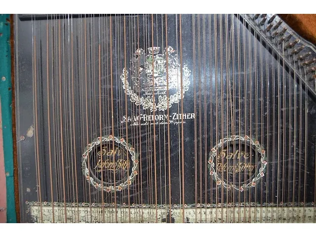 Salvo-reform-zither (gitaar citer) in doos - afbeelding 5 van  6