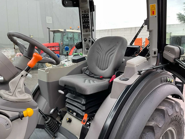 Same frutteto s95 smalspoor- en compacttractor - afbeelding 17 van  27