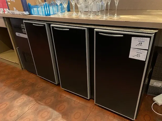 Samengesteld lot 10-12 - afbeelding 1 van  2