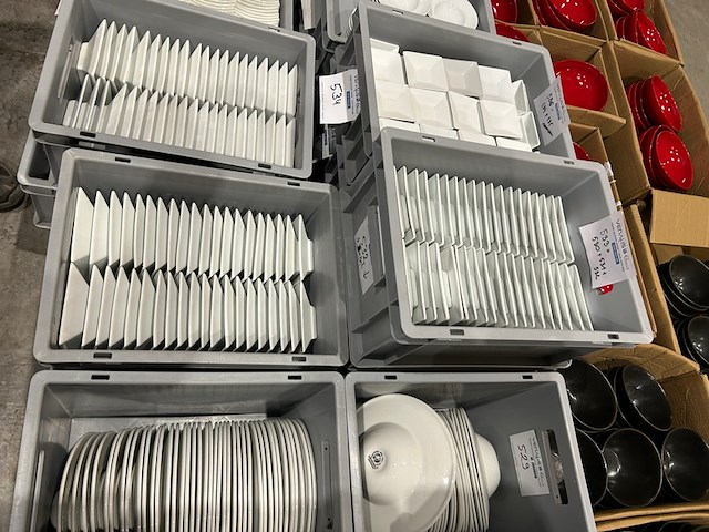 Samengesteld lot 530 tem 532 - afbeelding 1 van  3