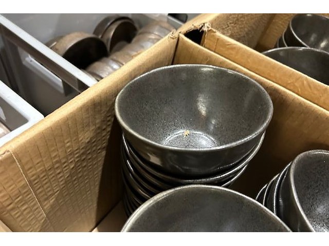 Samengesteld lot 562 tem 566 - afbeelding 2 van  4