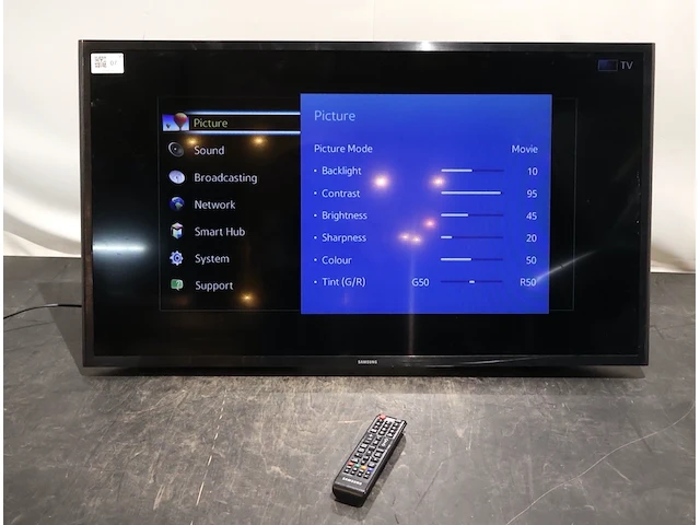 Samsung 40 inch tv - afbeelding 1 van  7