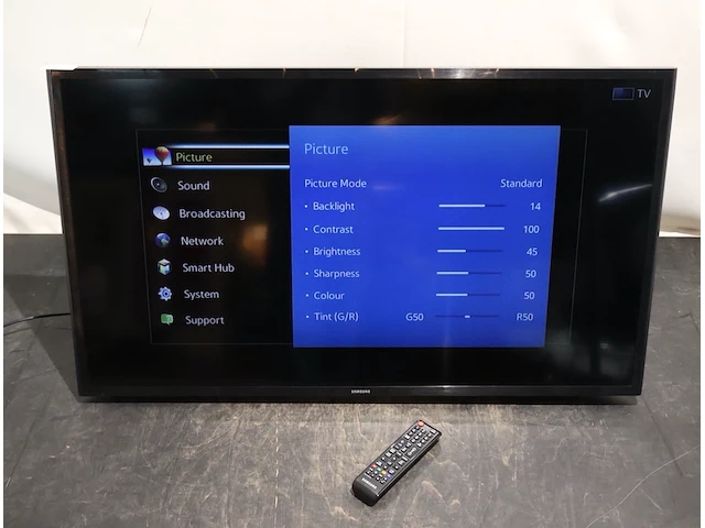Samsung 40 inch tv - afbeelding 1 van  7