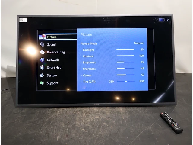 Samsung 49 inch tv - afbeelding 1 van  7