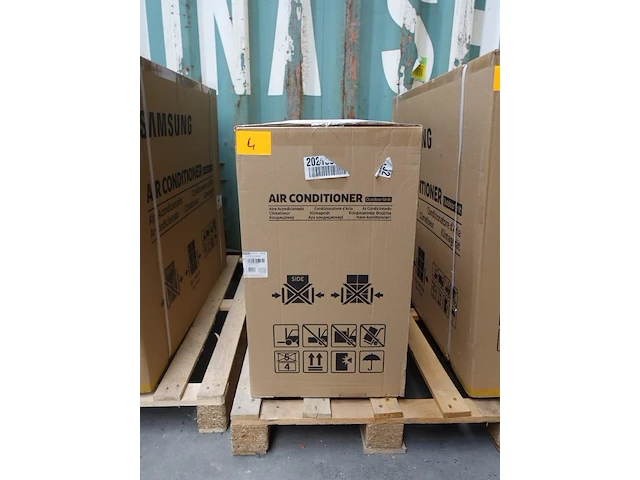 Samsung airco outdoor unit - afbeelding 1 van  4