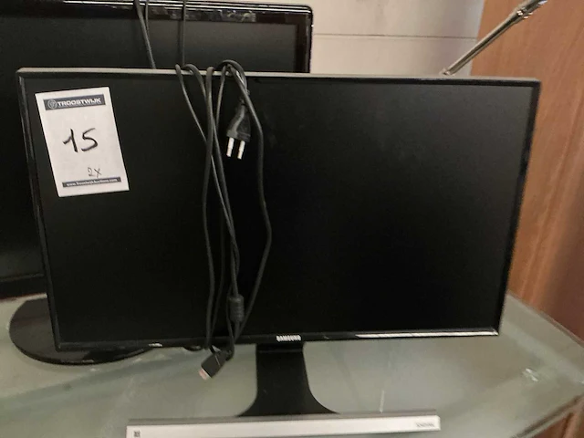 Samsung diverse pc-monitoren (2x) - afbeelding 2 van  3