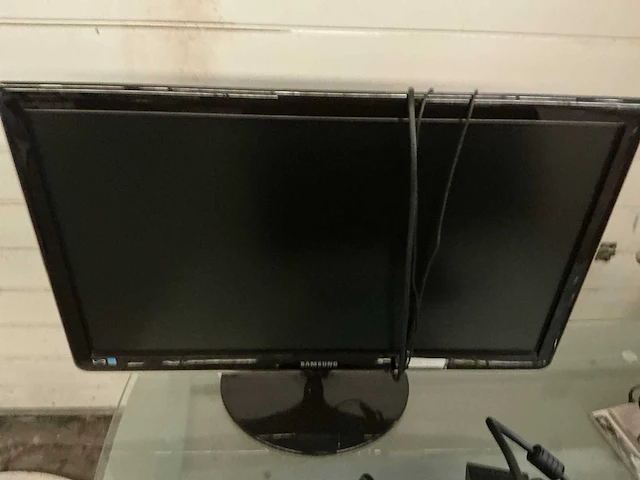 Samsung diverse pc-monitoren (2x) - afbeelding 3 van  3