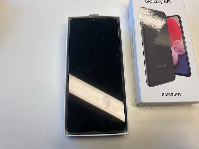 Samsung galaxy a13 smartphone - afbeelding 2 van  4