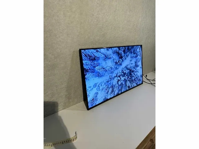 Samsung monitor 40" dm40e - afbeelding 1 van  8