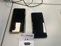 Samsung smartphones (2x) - afbeelding 1 van  3