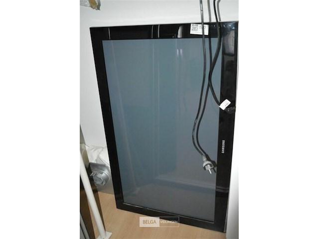 Samsung tv (werking onbekend) - afbeelding 2 van  2