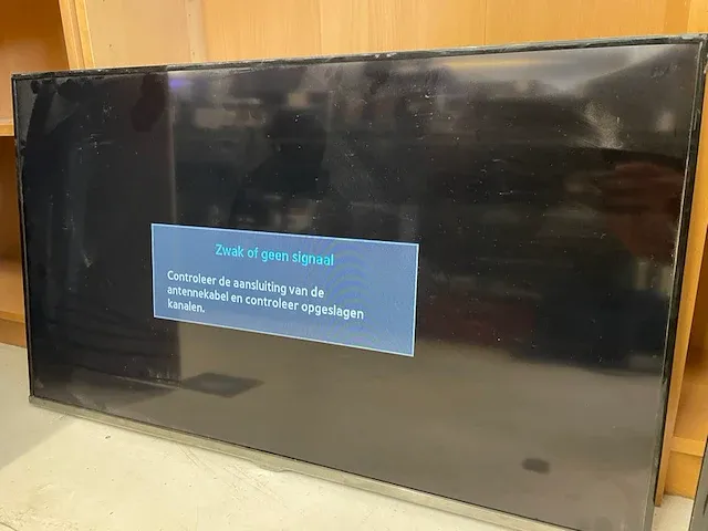 Samsung tv - afbeelding 1 van  8