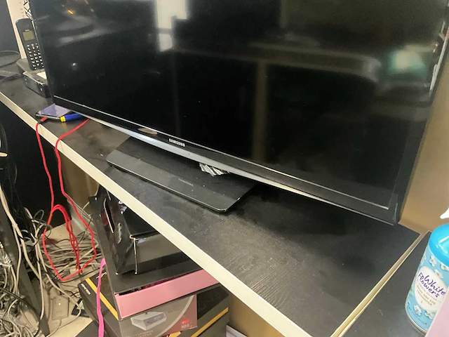 Samsung ue32h4000aw televisie - afbeelding 3 van  5