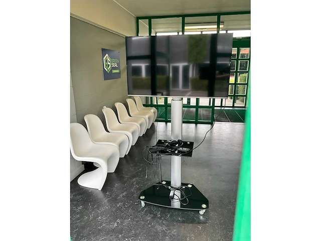 Samsung ue48h5000 televisie op staander - afbeelding 2 van  7