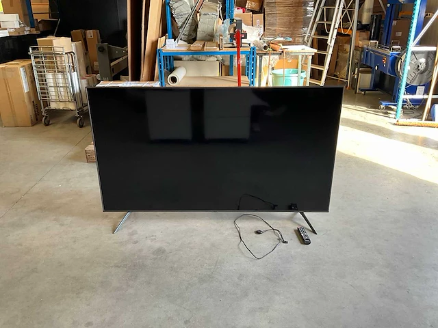 Samsung ue70tu100w smartv 70 inch - afbeelding 2 van  5