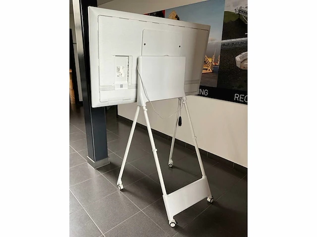 Samsung wm55r smartboard - afbeelding 3 van  4