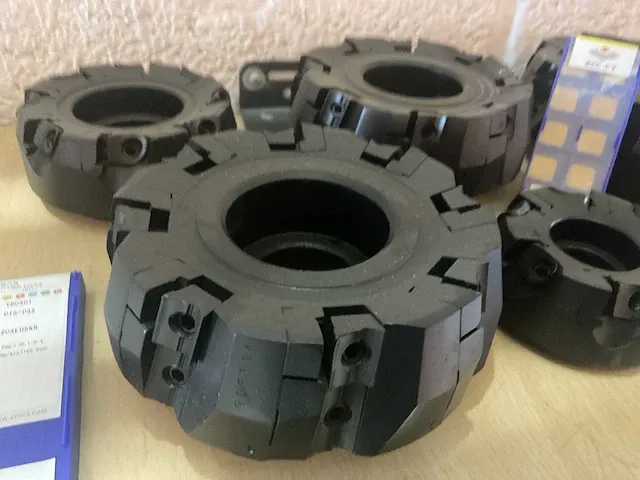 Sandvik en zcc wisselplaatfrezen (5x) - afbeelding 2 van  5