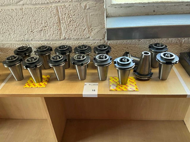Sandvik isa50 din69871 reductie (15x) - afbeelding 1 van  7