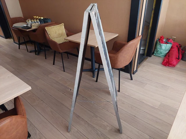 Sandwichbord - afbeelding 2 van  3