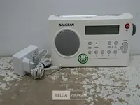 Sangean pr-d7 transistorradio wit
