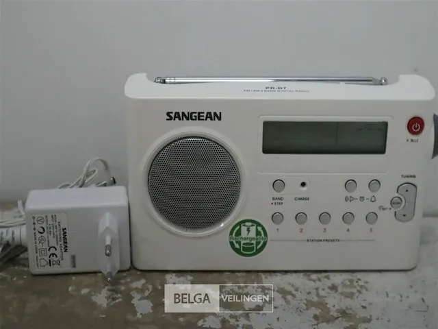 Sangean pr-d7 transistorradio wit - afbeelding 1 van  2