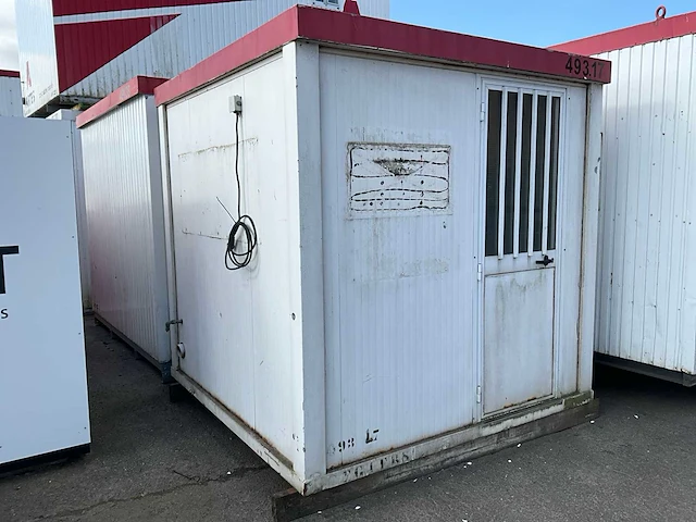 Sanitair container 2,4 x 2,4 m - afbeelding 1 van  18