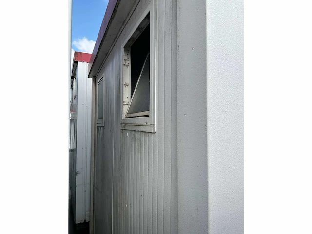 Sanitair container 2,4 x 2,4 m - afbeelding 4 van  18