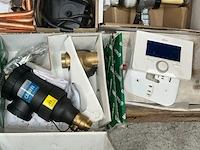 Sanitair materiaal - afbeelding 3 van  6