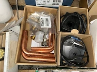 Sanitair materiaal - afbeelding 4 van  6