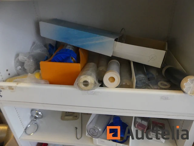 Sanitaire accessoires, zeepbakjes, bekerhouders, wc-rolhouders, douchegordijnen, etc. - afbeelding 9 van  17