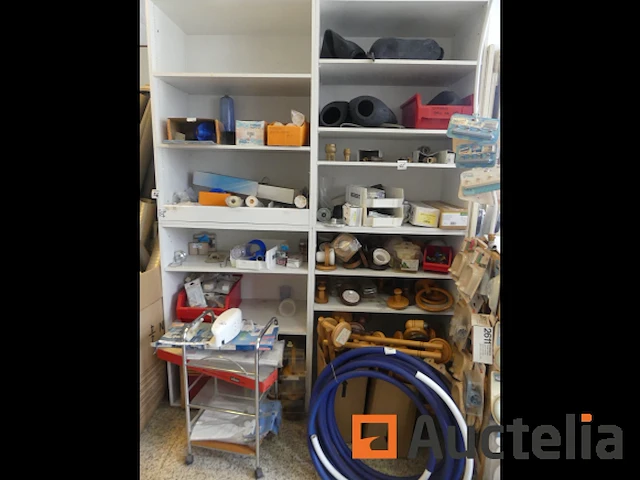 Sanitaire accessoires, zeepbakjes, bekerhouders, wc-rolhouders, douchegordijnen, etc. - afbeelding 16 van  17
