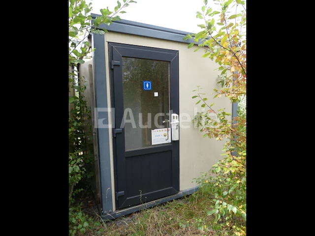 Sanitaire container - afbeelding 1 van  12