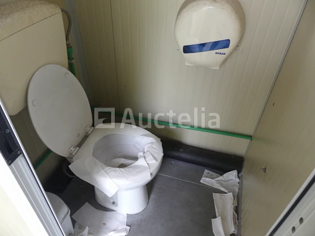 Sanitaire container - afbeelding 8 van  12