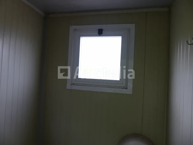 Sanitaire container - afbeelding 8 van  11