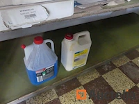 Sanitaire producten, toiletbrillen, spiegels, etc. - afbeelding 6 van  16