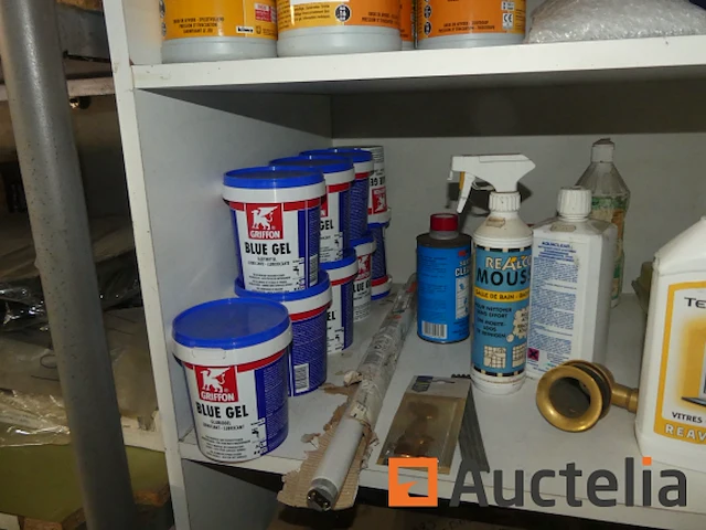 Sanitaire producten, toiletbrillen, spiegels, etc. - afbeelding 15 van  16