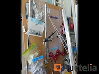 Sanitaire ruimtes waaronder; verbindingen, fittingen, mixers, pijpen, enz. - afbeelding 4 van  27