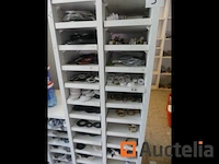 Sanitaire ruimtes waaronder; verbindingen, fittingen, mixers, pijpen, enz. - afbeelding 5 van  27