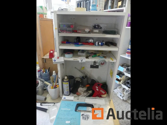 Sanitaire uitrusting + aanrechtblad, fittingen, pluggen, enz. - afbeelding 17 van  20