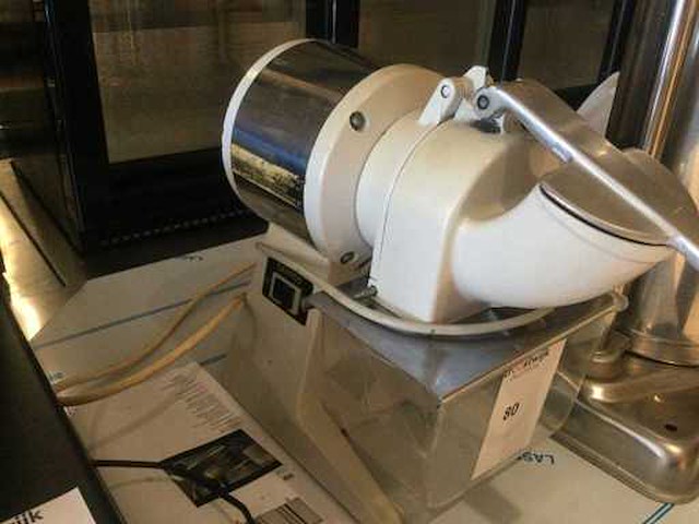 Santos - n°2 - kaasrasp santos - afbeelding 3 van  3