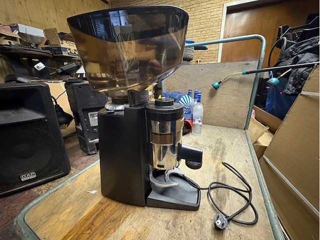 Santos espresso - silence - coffee and espresso machines - afbeelding 4 van  5