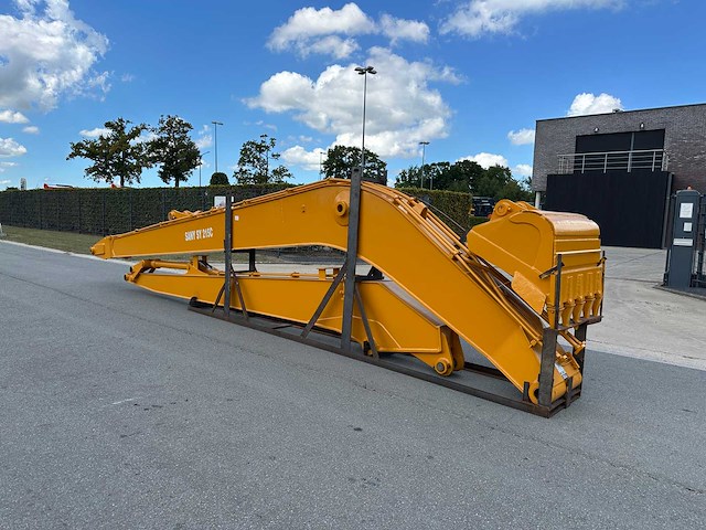 Sany - 2025 - sy215c long reach - voorzetapparatuur - long reach - afbeelding 9 van  14