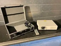 Sanyo pro xtrax multiverse beamer - afbeelding 1 van  9