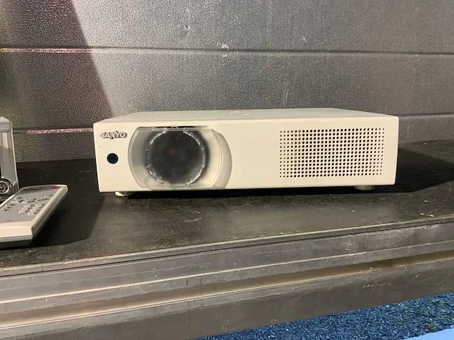 Sanyo pro xtrax multiverse beamer - afbeelding 2 van  9