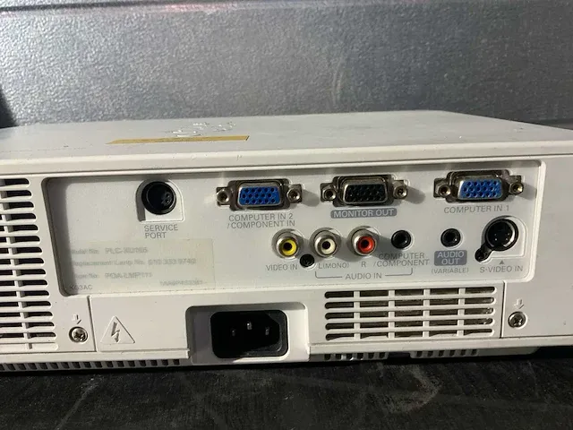 Sanyo pro xtrax multiverse beamer - afbeelding 4 van  9