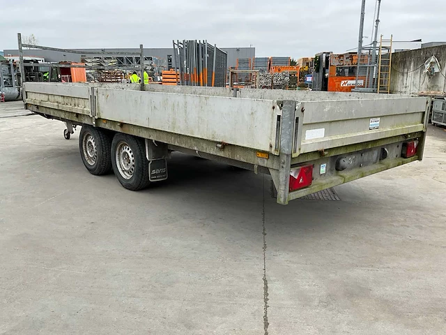 Saris - 2002 - aanhangwagen dubbelas 510x210 - afbeelding 19 van  21