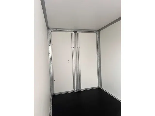 Saris box trailer - afbeelding 16 van  19